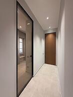 LEOPOLDO SUITES