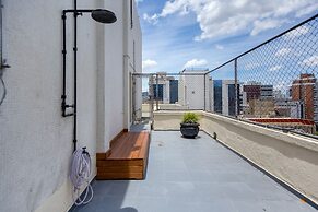 Apto com Smart Lock a 250m da Paulista e do Metr