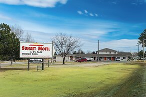 Sunset Motel and RV