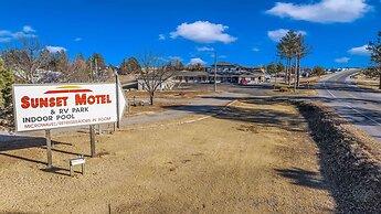 Sunset Motel and RV