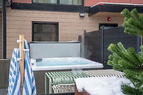 Revel and Rest by Revelstoke Vacations