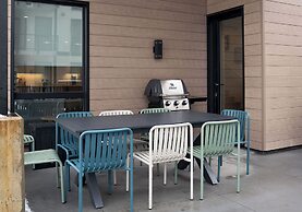 Revel and Rest by Revelstoke Vacations