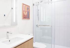 Revel and Rest by Revelstoke Vacations