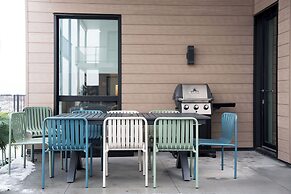 Revel and Rest by Revelstoke Vacations