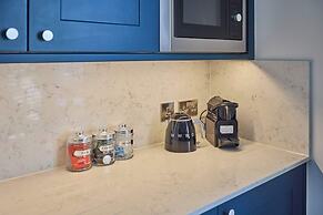 Host Stay The Langley Hotel Apartment 4