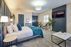 Host Stay The Langley Hotel Apartment 8