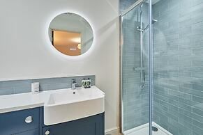 Host Stay The Langley Hotel Apartment 8