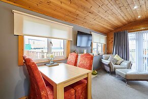 Host Stay Cairnswood Lodge