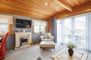 Host Stay Cairnswood Lodge
