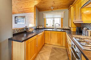 Host Stay Cairnswood Lodge