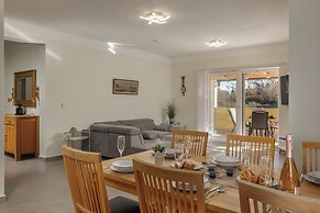 Casa Berton – Heated Saltwater Pool