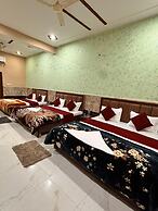 Hotel Raghav Dham
