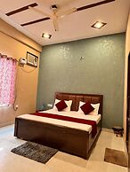 Hotel Raghav Dham