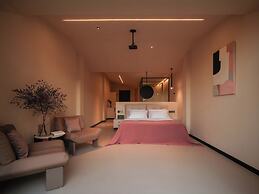 Three-Colored Cloud River Resort VILLA
