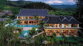 Three-Colored Cloud River Resort VILLA