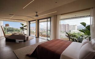 Three-Colored Cloud River Resort VILLA