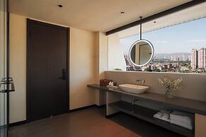 Three-Colored Cloud River Resort VILLA