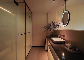 Three-Colored Cloud River Resort VILLA