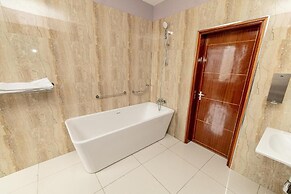 Capital Comfort Hotel
