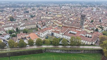 Lucca Hostel & Rooms San Frediano