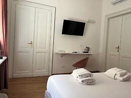 Turin Central Suite