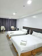 LUNA HOTEL