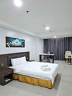 LUNA HOTEL