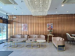 LUNA HOTEL