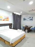 LUNA HOTEL