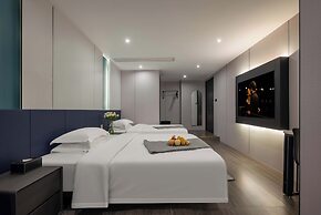 Chongqing Jiefangbei Centre Bairui Hotel