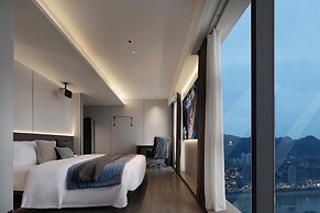 Chongqing Jiefangbei Centre Bairui Hotel