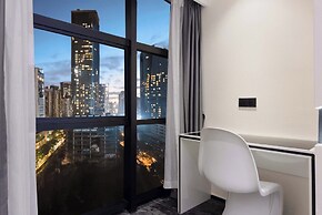 Chongqing Jiefangbei Centre Bairui Hotel