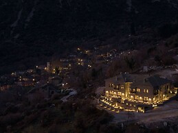 Oreno Mountain Retreat Hotel