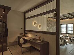 Oreno Mountain Retreat Hotel