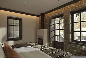 Oreno Mountain Retreat Hotel