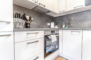 Stylish Modern 1BR 1LR Apartment Vienna