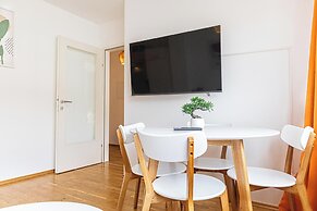 Stylish Modern 1BR 1LR Apartment Vienna