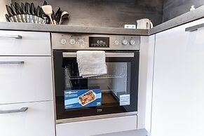 Stylish Modern 1BR 1LR Apartment Vienna