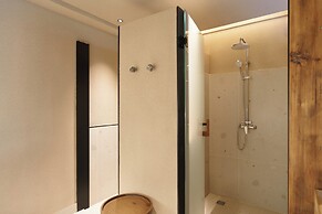 Chongqing Jinfo Cloudhaus Boutique Hotel