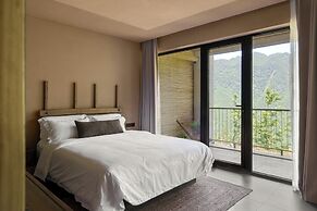 Chongqing Jinfo Cloudhaus Boutique Hotel