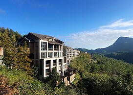 Chongqing Jinfo Cloudhaus Boutique Hotel