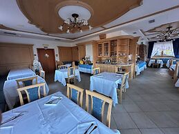 HOTEL ALPE BELLARIA