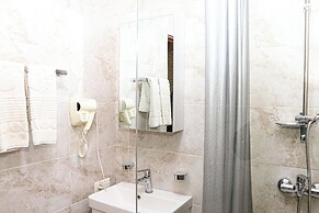 Orzu Hotel