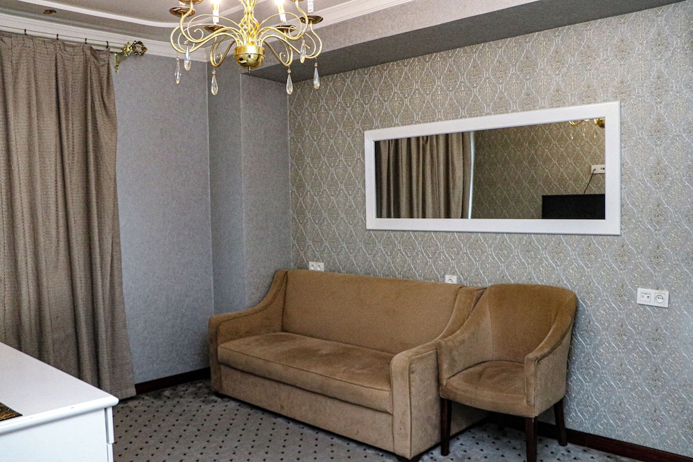 Orzu Hotel