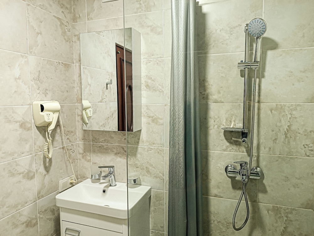 Orzu Hotel