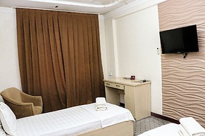 Orzu Hotel