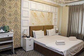 Orzu Hotel