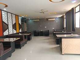 Holidays Luxury Hotel & Resort