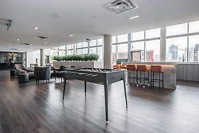 High Rise 1BR Building With Gorgeous Views