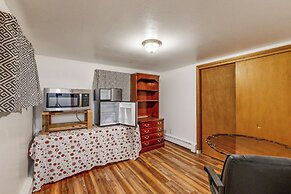 4BR Dog-friendly Home & Close to Mountains